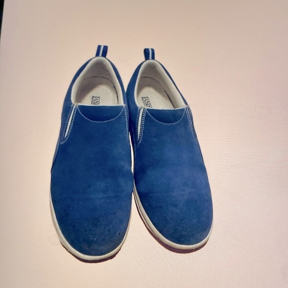 Land end slip on shoes sneakers Womens 9 Blue Suede walking comfort Beach - Picture 1 of 7